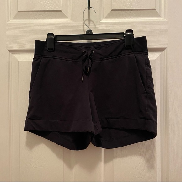 Athleta Black Cuffed Shorts with Drawstring Waist - Picture 1 of 3
